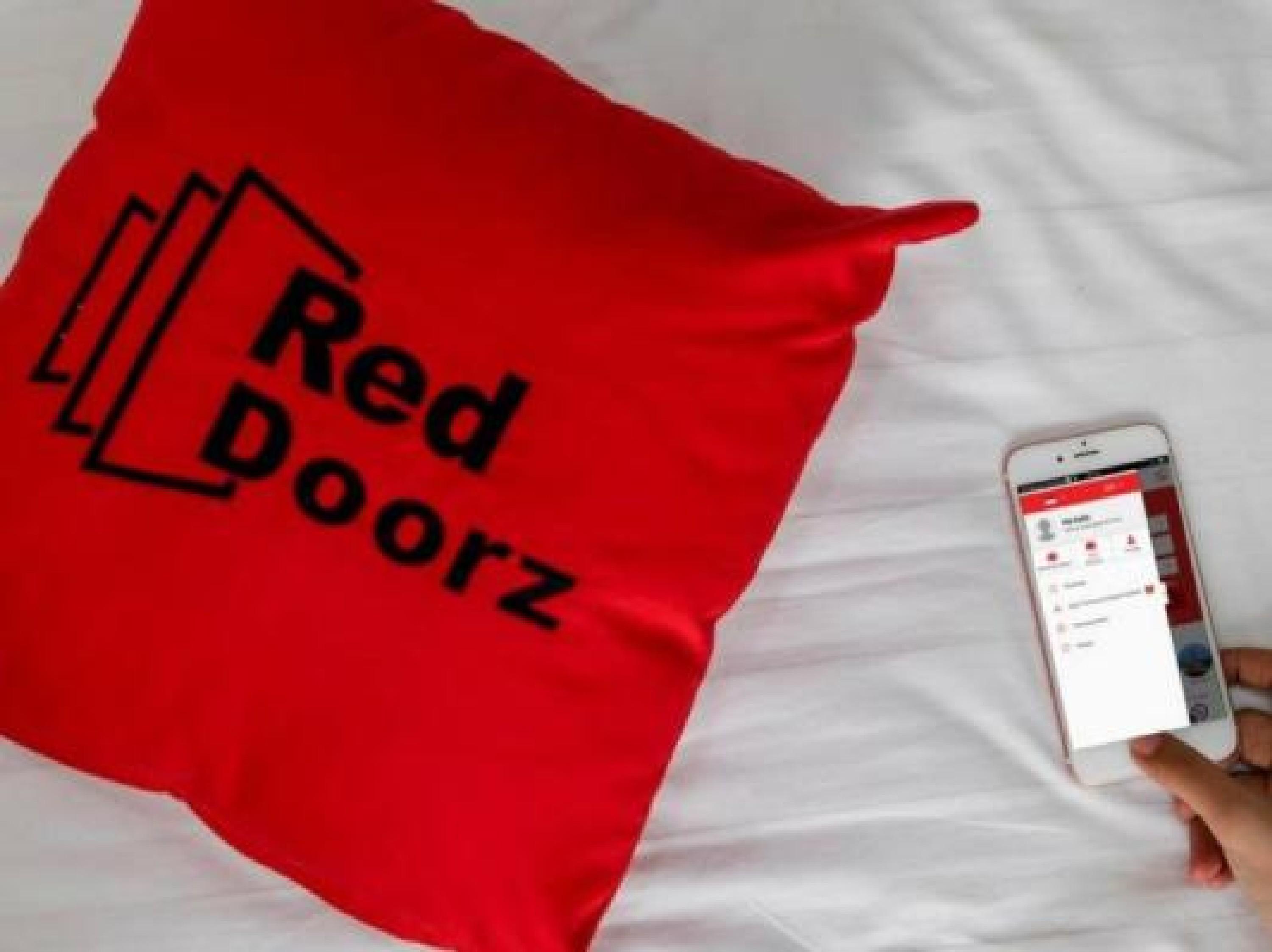 Reddoorz Plus Near Stadion Mandala Krida Yogyakarta Exteriér fotografie